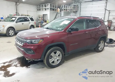 2022 Jeep Compass Latitude 4X4 from USA, damaged, VIN 3C4NJDBB9NT185247